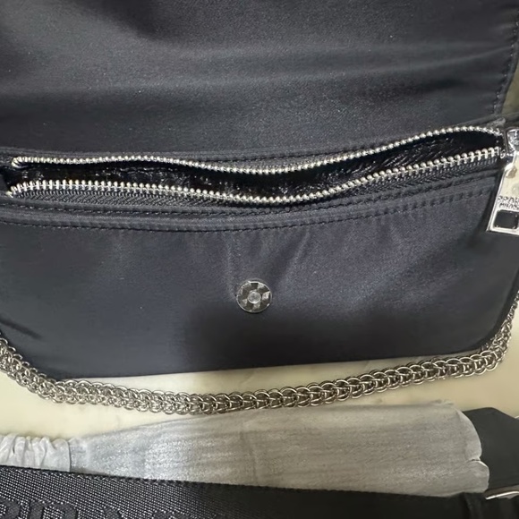 handbag - Picture 2 of 4